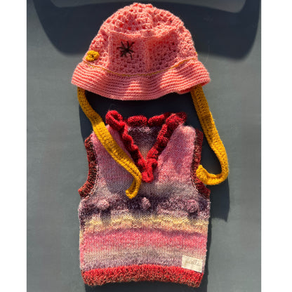 Wool Coral Bucket